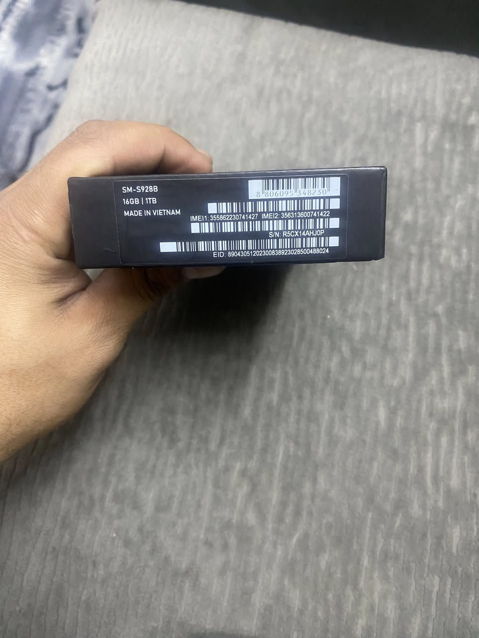 السلام عليكم حبايب S24ultara جديد لوك بعده ممفتوح من الكارتون فيتنام اصلي 1Tبايت للبيع بما يرضي الله*********** للاتصال
