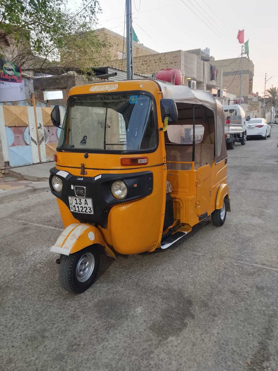 تكتك 21 سنويه رقم باسمي بيها بارد بالغد وخياسات معمره مبدل بوشه وبستم قبل اسبوعين مراوس ب22
***********
