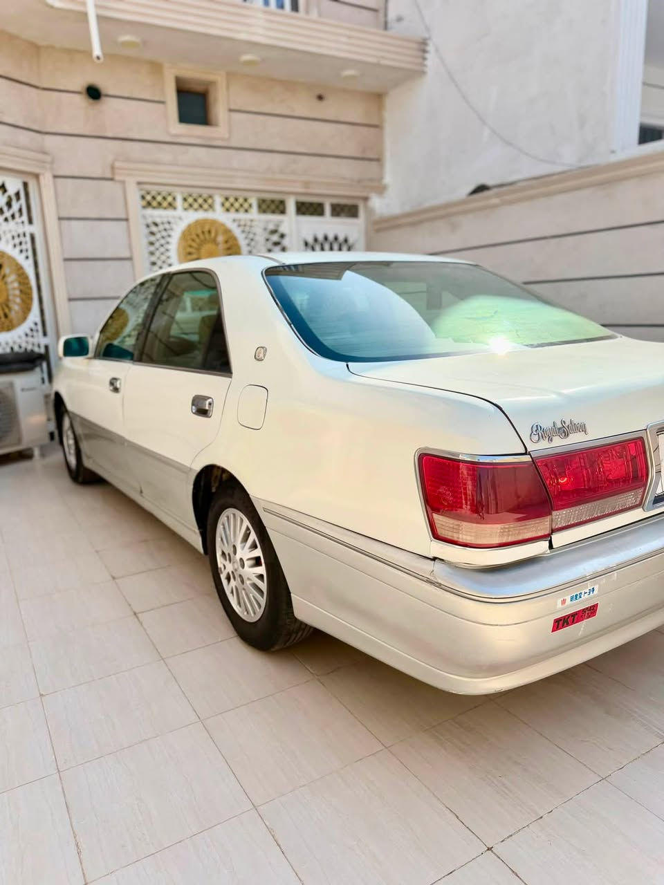 ملكة كصة جنطة ادوات كارتون متومة ارقام وسنوية انكليزي بصرة تبريد ثلج حدادية 100كير مكينة كفالة كرستال اصل مكينة ديفور كهربائيات كلها شغالة  مكاني بلعمارة السعر 32وبيها مجال حك الجية استفسار اتصل ***********
