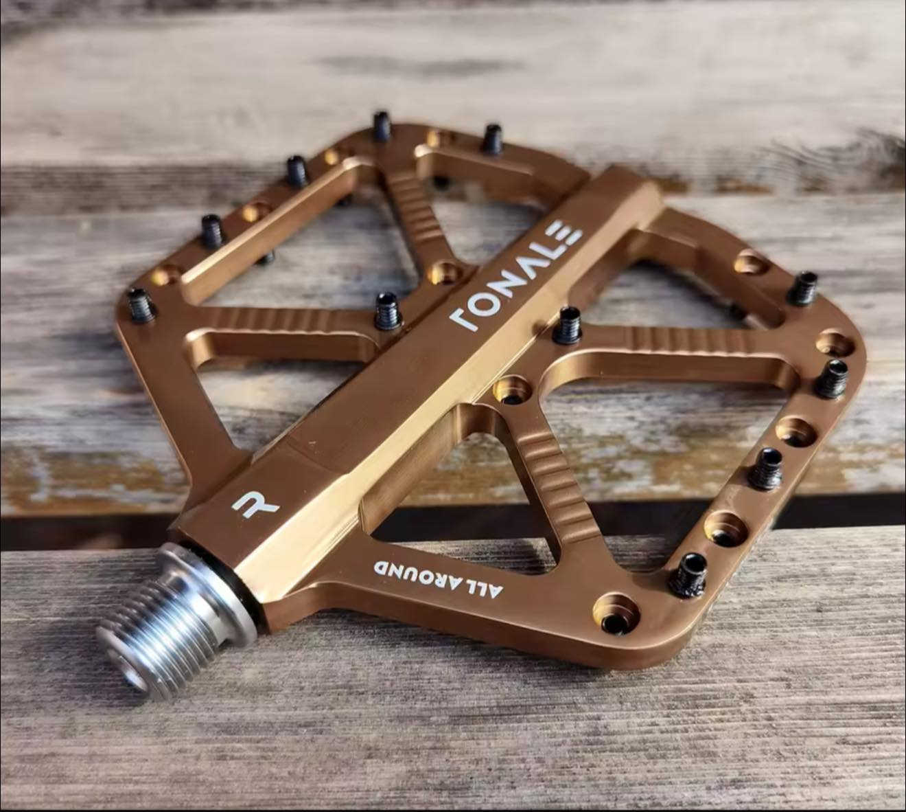 دواسات للبيع درجة اولى زوج واحد ***********
