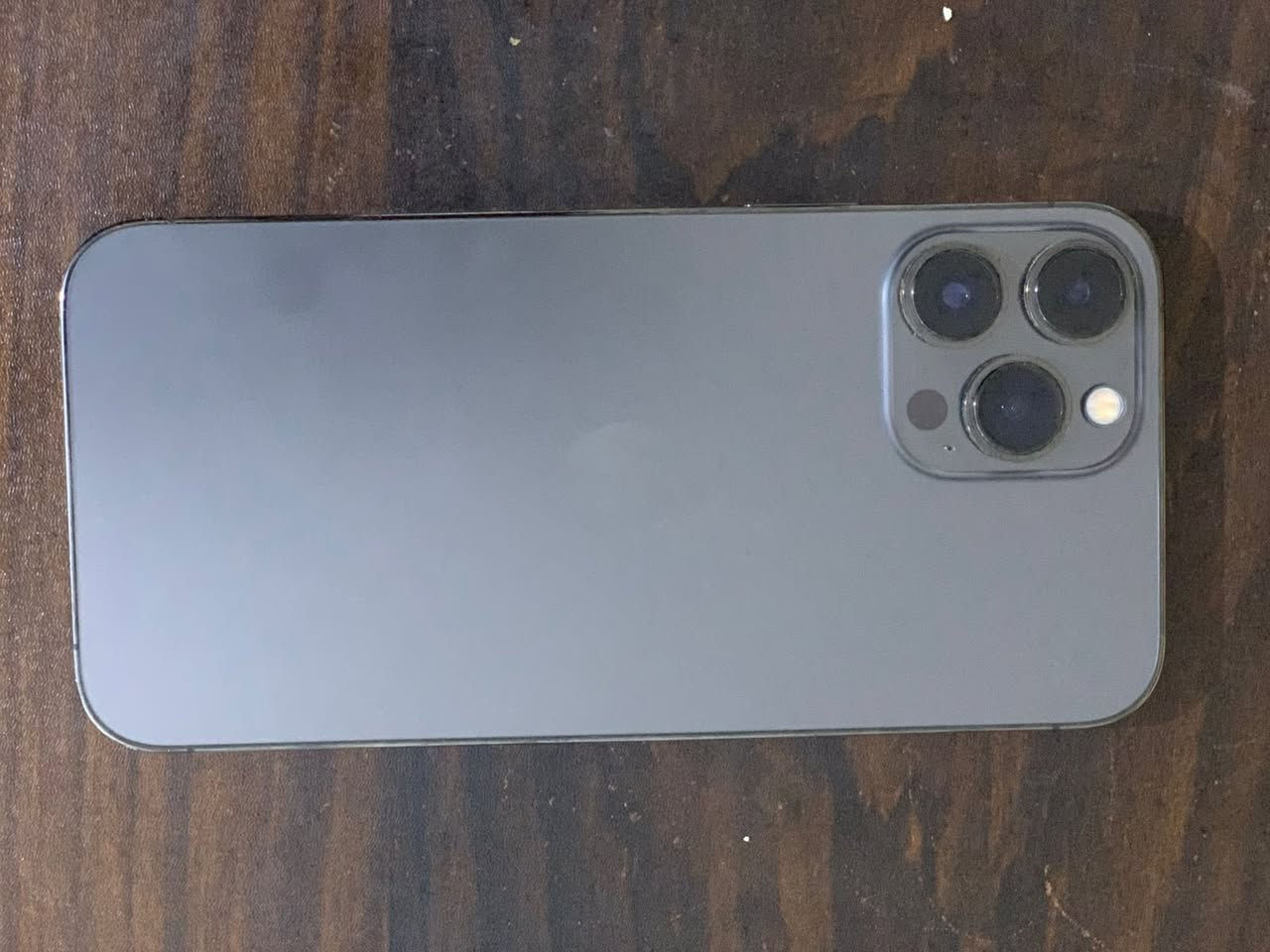 السلام عليكم
ايفون 13 برو ماكس للبيع 
بطارية 81 
جهاز نضيف الشاصي نضيف 
ما مبدل شي ولا مفتوح المبايل شرط الفحص

*********** 
راسلوني عل رقم
