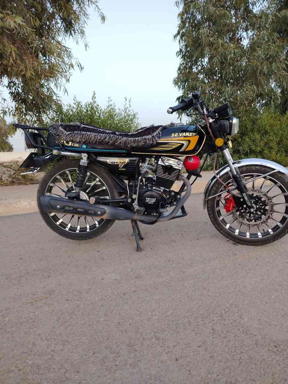 ماطور للبيع موديل 25فول
منفيس  سعر عل خاص  
***********
