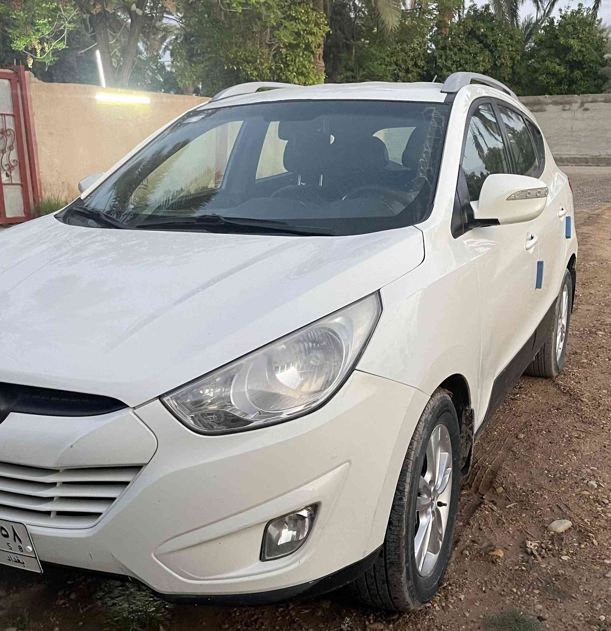 عيدكمً مبارك
للبيع توسان 2012 خليجي 
كفاله عامه من صبغ 
مكينه 2000 دوش 
رقمً بغداد تحويل 
معروضه 140 بيه مجال 
مكان واسط صويره 
***********
