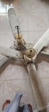 مراوح سقف • ٥ قطع • شغالة