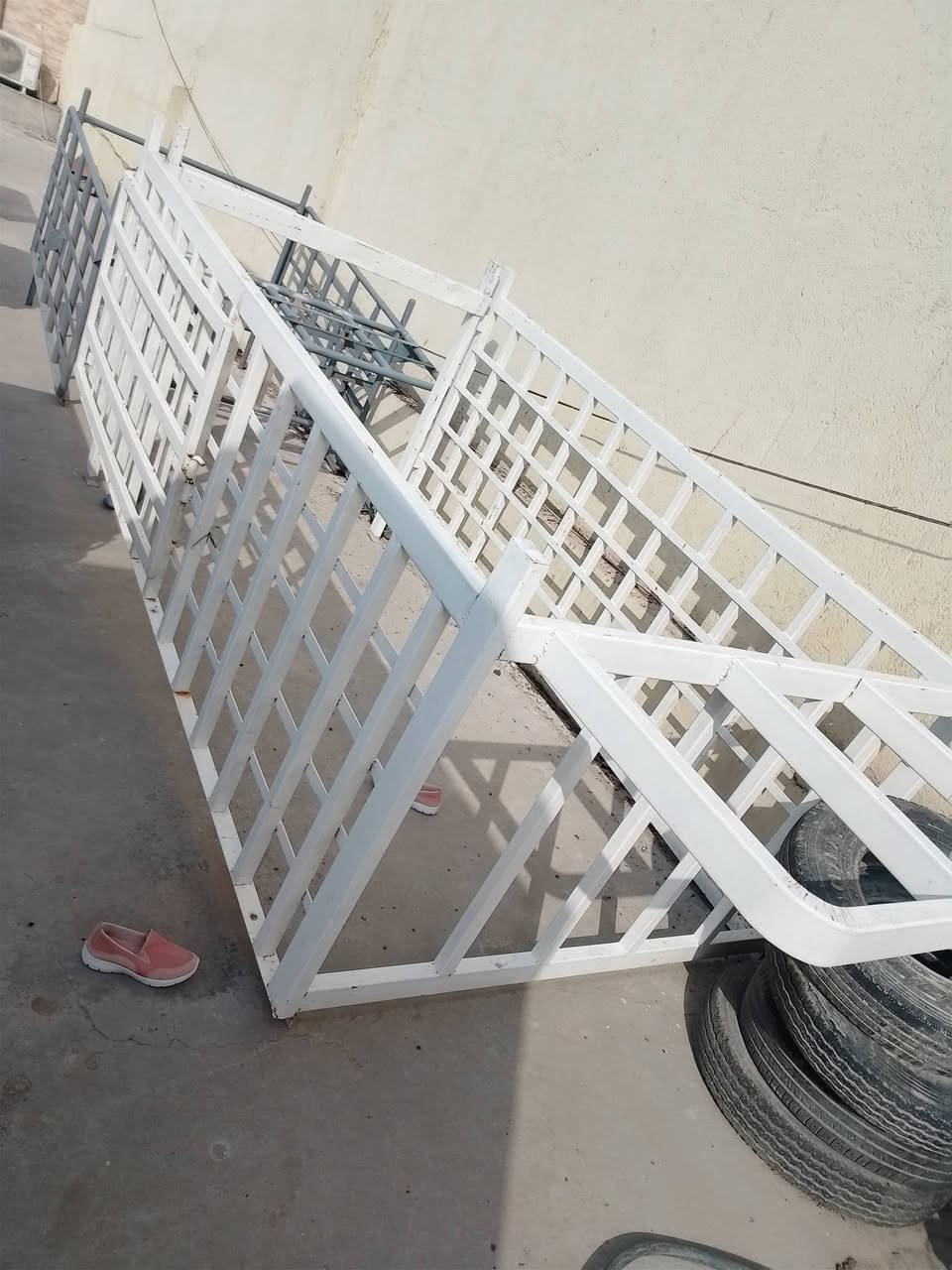 السلام عليكم محجر للبيع فحل ثقيل درجه اولى مكان بغداد رقم الهاتف ***********
