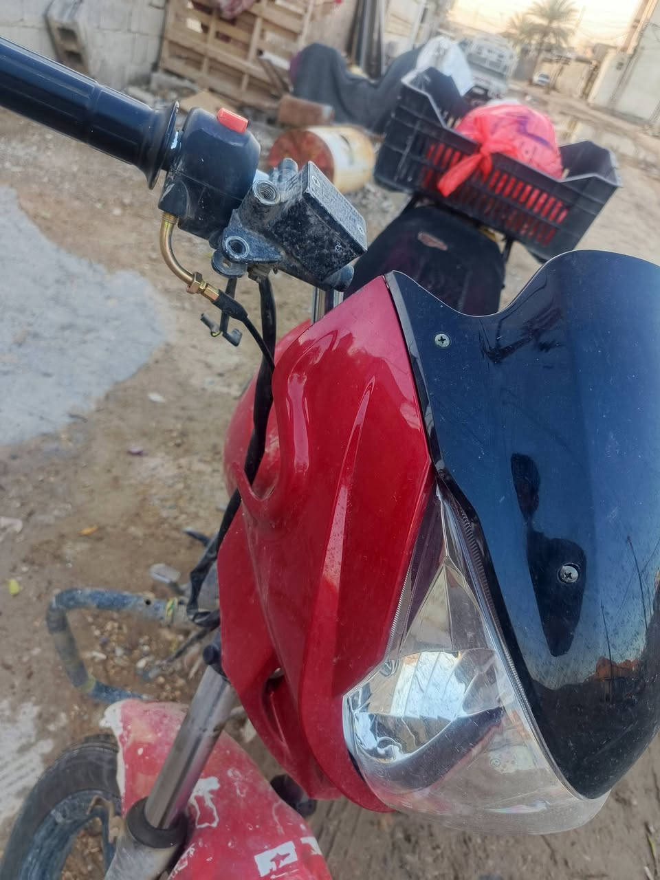 سلام عليكم ورحمة الله وبركاته 
اخوان دراجه نوع سايم🚴三
موديل 2017 
نضافة حلوه مثل ما موضحة 
سعر300 
للاستفسار ***********// /***********
ادمن وافق
