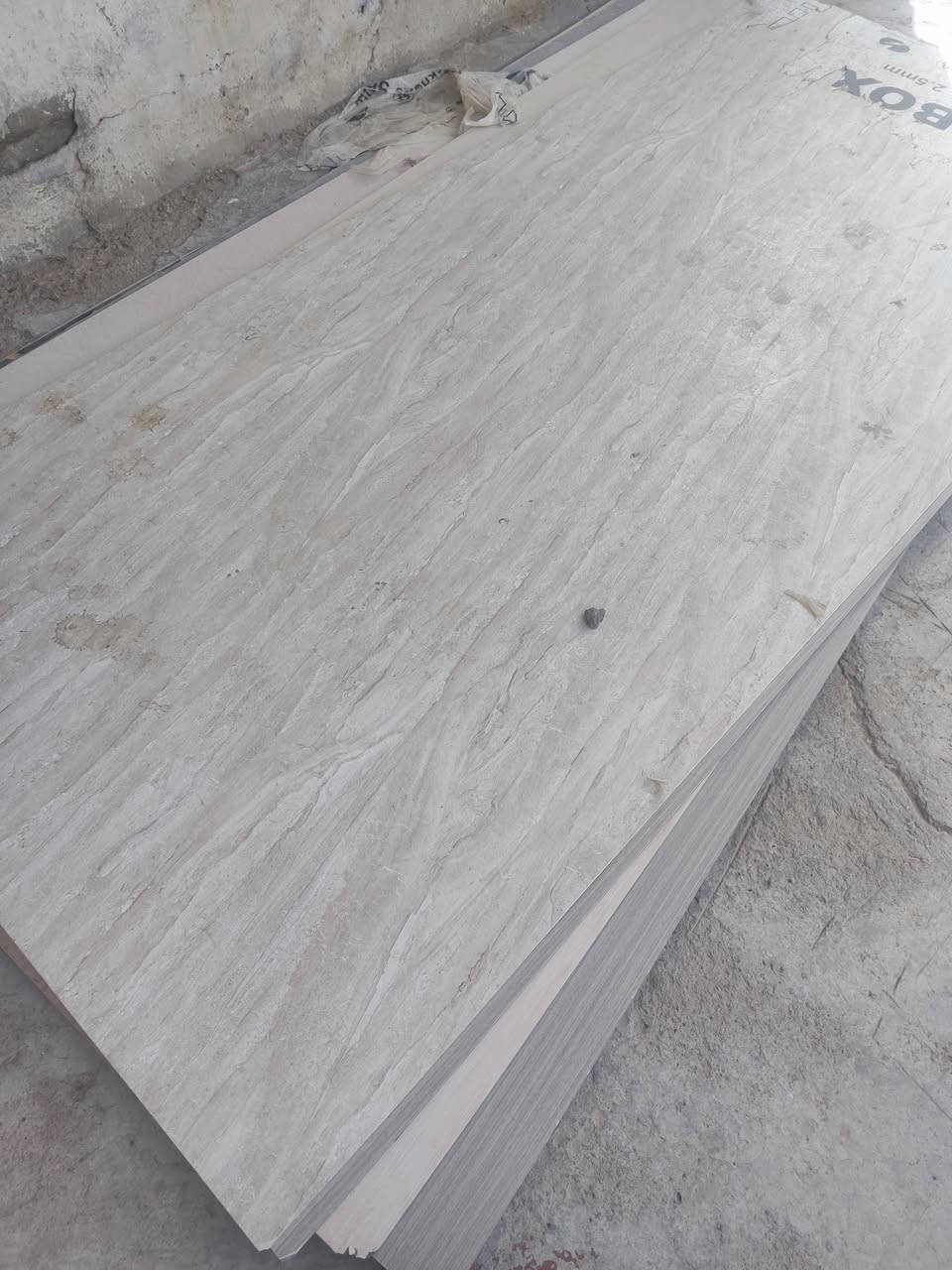 السلام عليكم بديل الرخام عشر قطع السعر 100 ألف التفاصيل داخل الفديو مكاني بغداد قرب علوة الرشيد الدوره ***********. ***********
