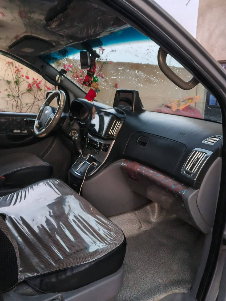 ستاركس دبلو  2016 رقم بصره  سنويه ل28مكينه سبلاين مسكر سياره ويل في ايفي سياره كفاله عامه حداده زيرو تخم تايرات جدد تبريد ثلج دوشمه زيرو +دبل شاشه سياره ربع ماذب عليها مال بيت سياره احله من صوره بعد باقي تفاصيل نتصال ع رقهم مكان بصره سعر235وبيها مجال ***********
