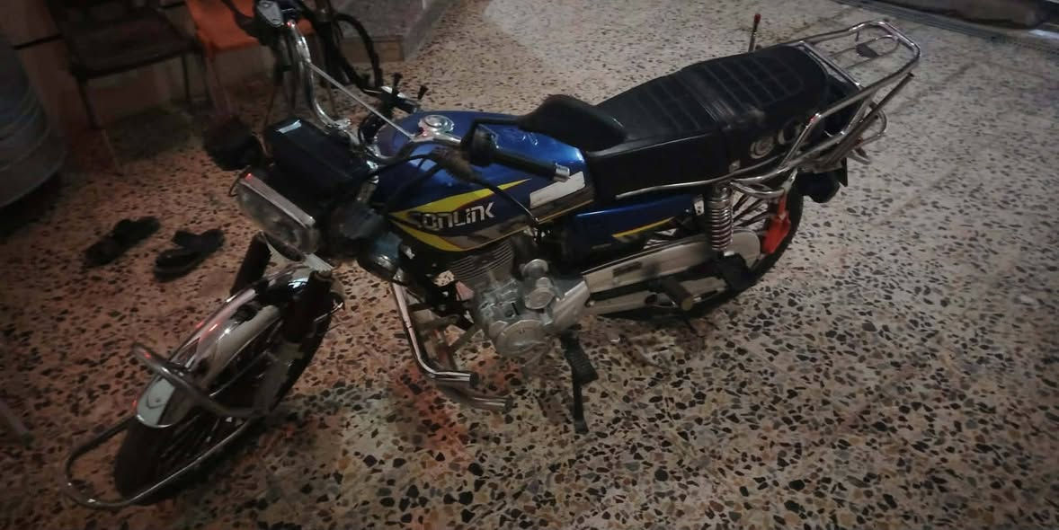 سلام عليكم شباب مكلف بل نشر  دراجه للبيع سيفان سونك الصلي مديل 25 دراجه علا وضع الشركه ربع متصرف عليها كامله هاذ رقم صاحبه( *********** )  موجوده بل راشديه وره البوابه
