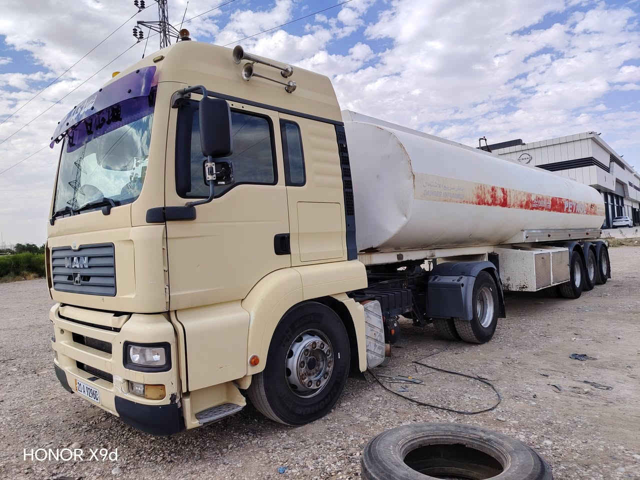 سڵاو  مان مۆدێل  2006 فول  تۆماتیک ڕیتایدرە سەلاجە  سبلت   حەجم محڕك  430  مابی بوخار کامل جاهز  سەنەویە  2031 جدید   تەنکی   شاکر  2014   تاقم تایەر جدید   عنوان  کەلار  معرز حی سەناعی   ***********
