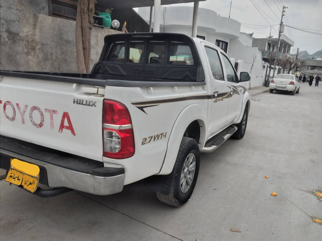 توێتا مەرزیە هایلۆکس  2009 گێڕ عادی دەبڵ ئەکسل  سعودی ناو سور چوار جام کارەبا  بتڵ  مەکینەی  کراوەتۆ تازە تەعمیرەو   بەشەرت  سێ  پارچەی پێشی ڕەشە  دوو دەرگای پێشیو نیوەی سەقفی بۆیاخە      کەپر ڕوخاوە بەسەریا لە وێنەکان دیاری کراوە  سەیارەکە وەر گەڕاو نیە پێشو دوای  جوانە دەعمی نیە زۆر تندو تۆڵەو مەرجی تازەیە بۆ مەعامەلە مەسج بکەو  زو وەڵام ئەدرێیتەوە مەسنجەر (تێبینی سەنەوی بەسەرچوە لە 2020 خاوەن سەنەوی لە دەربەندیخانەو ژمارەی لە ئێستایا داخراوە  ئاوا دەیفرۆشین ڕەسمی سەنەوی لەناو وێنەکانە نرخی 130 گەڵاو مەعامەلە شوێن سەیدسادق


**إذا كنت صاحب هذا الإعلان وتريد حذفه لأي سبب، رجاءا أرسل رسالة إلى الدعم الفني**