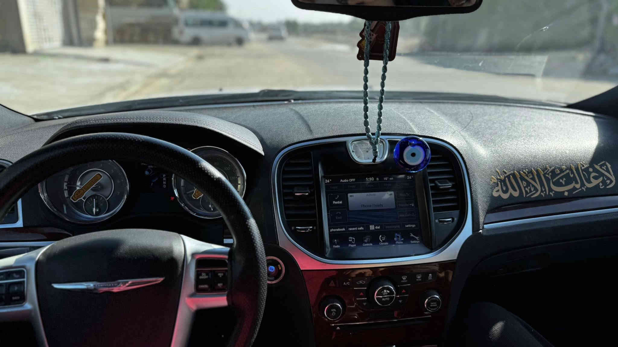 السلام عليكم 
اوباما موديل 2012 للبيع 
السياره جاهزه على اخر حبايه 
رقم اربيل تحويل ثاني يوم
السياره بدون ضرر بدون صبغ ولا حته فتح 
كلين عدا الدعاميات 
السياره 5 مواصفات 
كير ماوس 
شاشه كبيره 
داخل صاج
كشنات كهربائي جلد
كشنات هيتر
كير كفاله 
محرك كفاله 
منضومه التبريد جديده 
صدر امامي جديد 
صدر خلفي عربانه 21 جديد 
تخم ويل اصلي مال 2023 
تخم تاير قبل يومين شديته 
مكان السياره بغداد الحريه 
بيها طخه بسيطه بالباب الصدر  من جوه واضحه بالصور
السعر 180 وبيها مجال وتجي تشوفها وبالخير عليك 

***********
