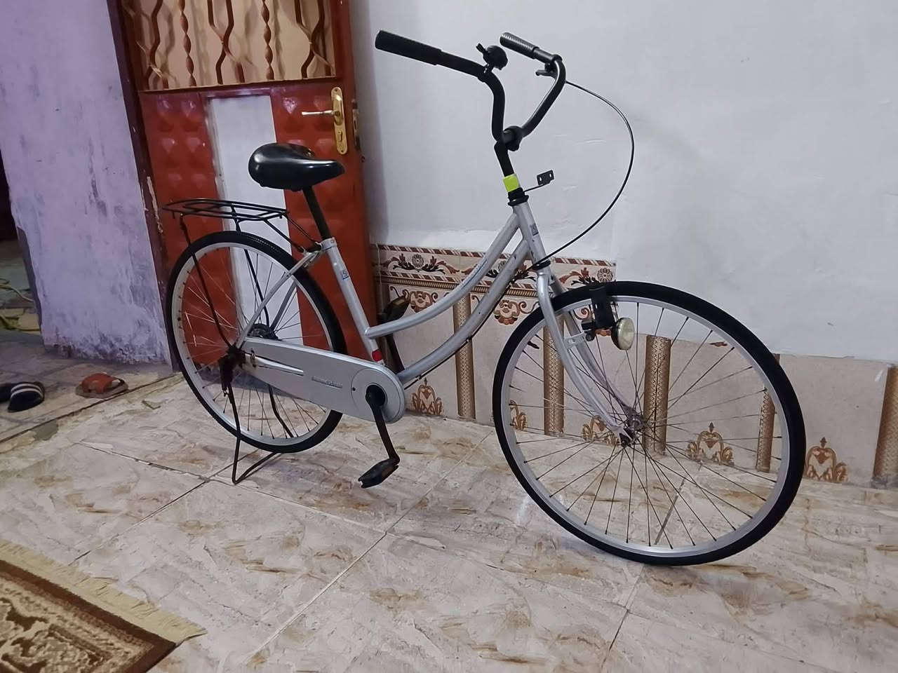 السلام عليكم باسكيل حجم 26 بايسكل حلو نظيف ما عايز شي تاخذه ماذب عليه ولا ربع سعر 60 وبي مجال للشراي مكاني ديوانيه قضاء شاميه شراي يراسلني او ينتصل على هذا الرقم ***********
