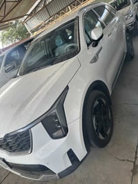 سورنتو ٢٠٢٤ • ٢٥٠٠٠ كم • كفالة عامه