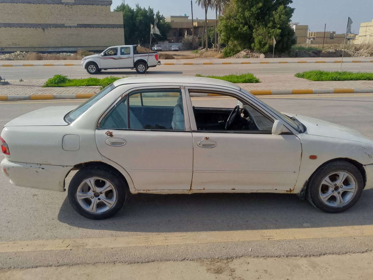 ياالله تحيه طيبه براتون موديل 2002سياره خير من الله مكينه كير حداديه كهربائيات كله شغاله تحويل مباشر السياره صاعده هزه وكامله معاملته بيع مستعجل عندي بناء واريد ابيعه السعر المطلوب 25وبيه مجال حق الجيه مكاني كوت مركز مدينه سياره جاهزه وكبل تحول *********** سياره شوفت عينك باوع ع صور واتصل واني بخدمتك
