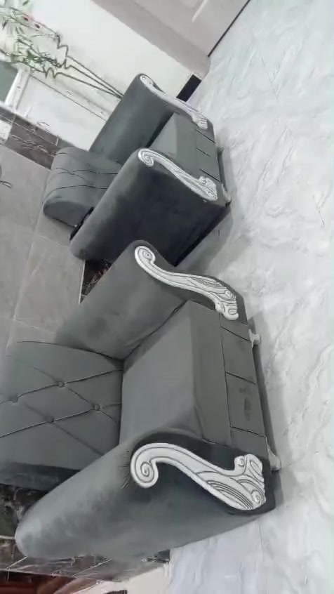 ٧مقاعد نظيف جدا بعده جديد مع طابوريه ٢٠٠ مكان باب معظم


**إذا كنت صاحب هذا الإعلان وتريد حذفه لأي سبب، رجاءا أرسل رسالة إلى الدعم الفني**