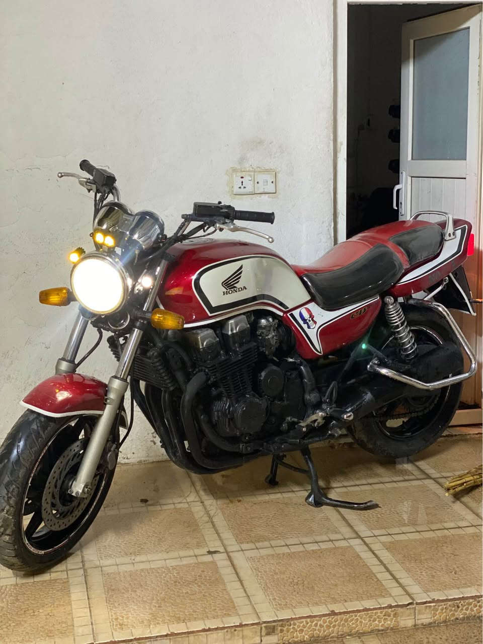 (SOLD) ‎بەدحی مەکینە 750‎ أربيل, العراق


**إذا كنت صاحب هذا الإعلان وتريد حذفه لأي سبب، رجاءا أرسل رسالة إلى الدعم الفني**