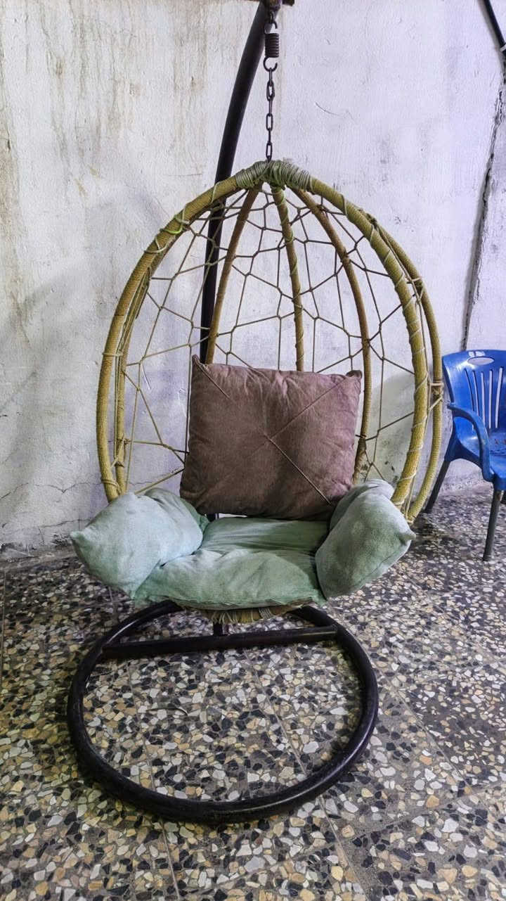 للبيع عش العصفور الحجم الكبير نظيفه حيل السعر 75 مكاني الشهداء
***********
