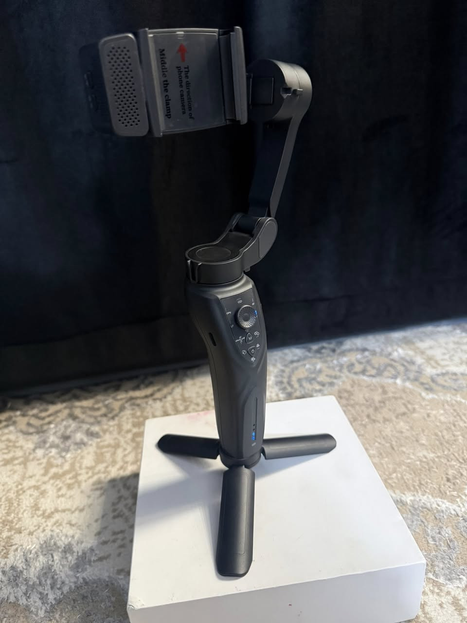 جيمبال مانع اهتزاز F12 لتثبيت الهاتف 
جديد مثل ماموضرح امامكم


**إذا كنت صاحب هذا الإعلان وتريد حذفه لأي سبب، رجاءا أرسل رسالة إلى الدعم الفني**