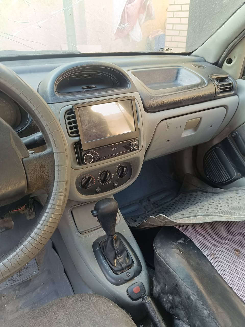 رينو كليو 2006 رقم صدامي ذيقار سنوية منتهية 2020 صاحبها بالناصرية انطيك رقمة محرك كورلة البدي حلو فقط عطر وجاملق ايمن مفطرات دواخل حلوة رايدها 20 ***********
