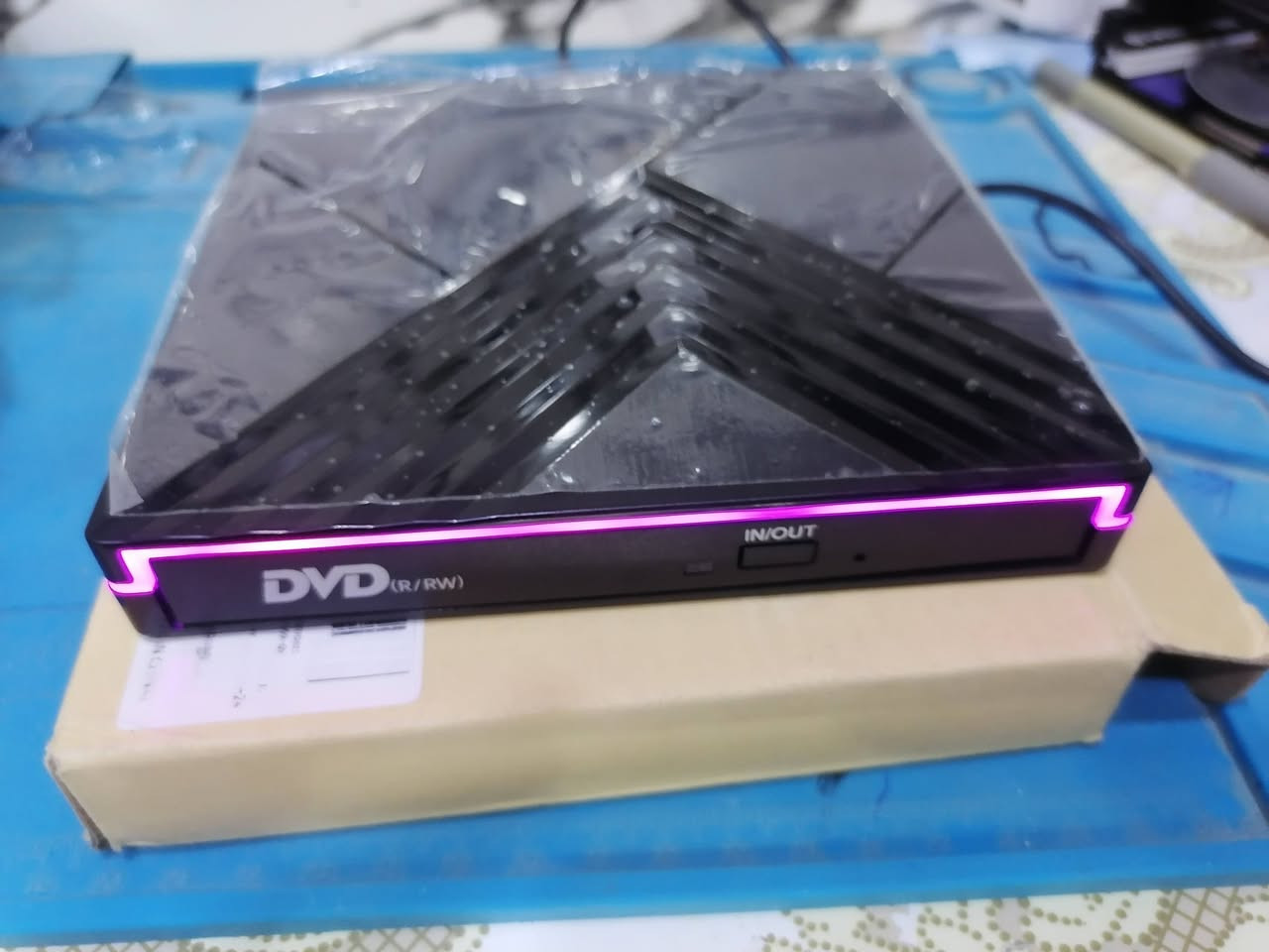 مشغل اقراص خارجي لللابتوب والحاسوب dvd / cd يواس بي وتايب سي مفحوص شغال
20 مع التوصيل


**إذا كنت صاحب هذا الإعلان وتريد حذفه لأي سبب، رجاءا أرسل رسالة إلى الدعم الفني**