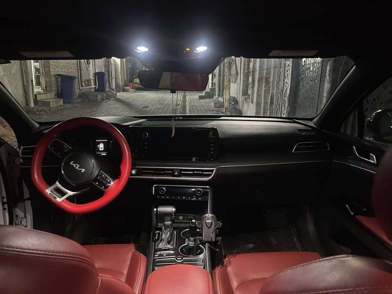 السلام عليكم كي فايف موديل 22 وارد أمريكي اختصار فول مواصفات اهواي بيهه مواصفات السعر 180 وبيهه مجال بصيط  اتصل و بخدمتكم***********
