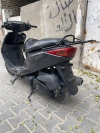راجه بريز نوزل مابيها اي شي فقط اكلجات خلفيه شويه بيهن صوت السعر 625 و...
