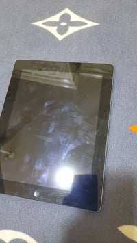 ايباد • من الخاص • للبيع