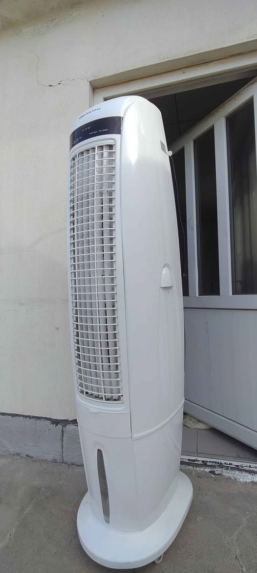 موبەریدەی ماربێڵ وەجبەی یەکەم
زۆر خاوێن و جوانە 
بەگرنتی عەیبی نییە 
کۆنتڕۆڵی خۆی لەگەڵە 
لۆک لۆکە

بۆ نرخەکەی 
پەیوەندی بەم ڕەقەمەوە بکەن 

*********** السليمانية, العراق
