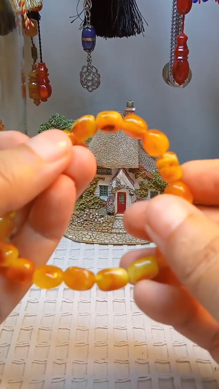 السلام عليكم 
أخوان سوار كهرب حر  كرنكرادي ذمه لا كبس ولا مسأل شرط مدى الحياة كهرب حر الوزن 11 غم 19خرزه 
السعر 45 الف شامل أجور التوصيل المهتم يتواصل 
السوك كلشي بيه تلكي ارخص


**إذا كنت صاحب هذا الإعلان وتريد حذفه لأي سبب، رجاءا أرسل رسالة إلى الدعم الفني**