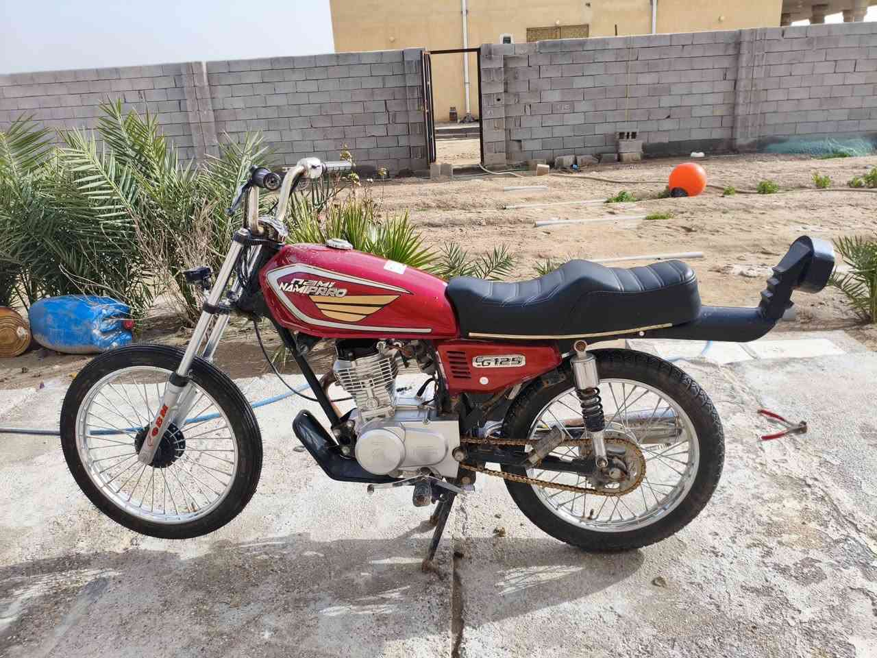 سلام عليكم كرداجة للبيع الدراجة نضيفة كلش مكينة ما مفتوحة السعر 600 وبيهة مجال الاتصال علة هاذ الرقم   ***********
