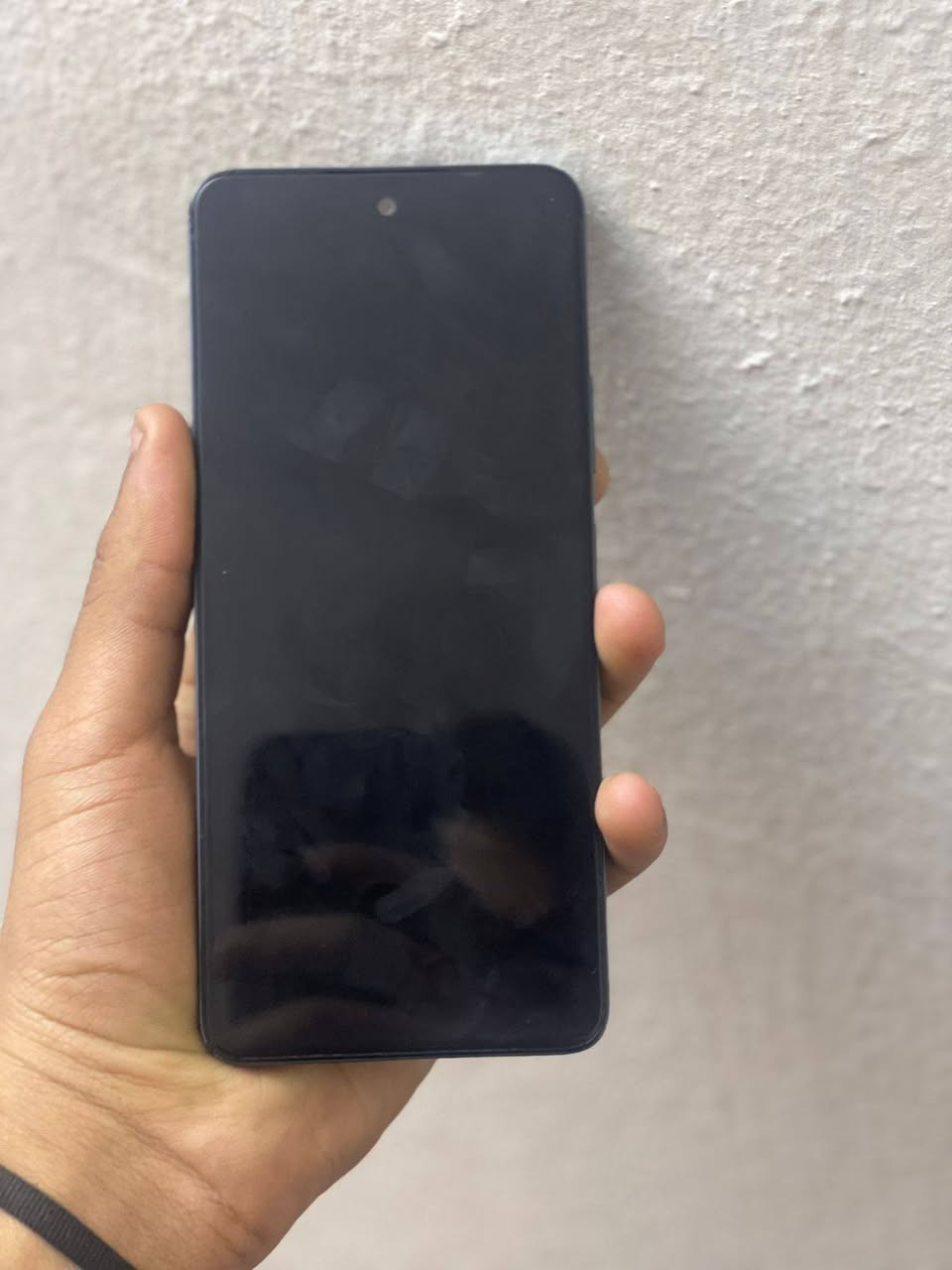 السلام عليكم انفنكس هوت 50 للبيع التلفون جديد فقط كارتونه مابي السعر 120 وبي مجال مكاني بغداد الحبيبيه تواصل***********
