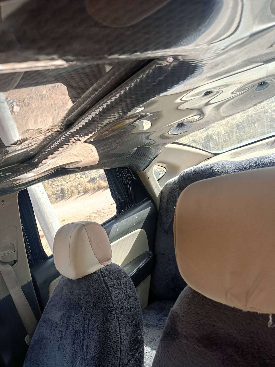 السلام عليكم سياره انترا 2011 خليجي علمن السياره متجايه فقط كير محرك مكفولات تبريد ثلج السياره رقم جديد وبسمي مصفره هيه وغرامات السعر 78وبيها مجال مكان السياره بابل جبله رقم الهاتف ***********
