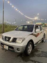 نيسان نيفارا • ٢٠١٣ • تحويل دولي