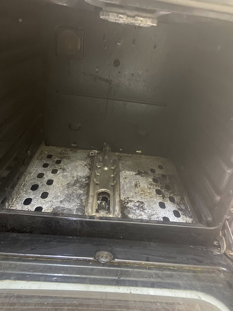 السلام عليكم.   طباخ مصري للبيع 4 مشاعل وفرن الكل شغال وهذا الطبخ مالته حار ومكسب   

سعره. 150 ألف ويدلل الفقير

كل غراضه موجوده وشبه جديد  

أمانة الله الفقير ومحتاجه يجي ياخذه بلاش 

***********
