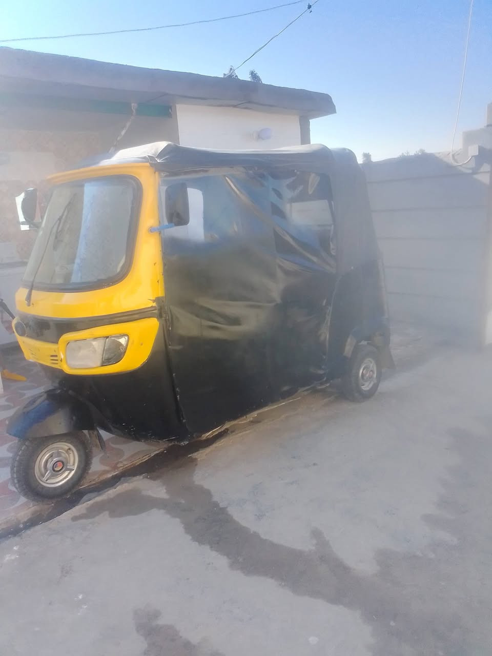 سلام عليكم  تكتك موديل 17اوراق كامله محرك كفاله عامه مكان واسط العزيزيه  للستفسار *********** ***********
