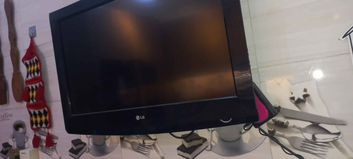 شاشات للبيع عدد ٢  قياس ٣٢ نوعية ال جي الباب الأول الأصلي والشاشة الثانية اسمها امبريال سمارت بيها بقعة سودة من الأعلى بالحافة بس ممأثرة عليها مكاني الكريعات بغداد, العراق


**إذا كنت صاحب هذا الإعلان وتريد حذفه لأي سبب، رجاءا أرسل رسالة إلى الدعم الفني**