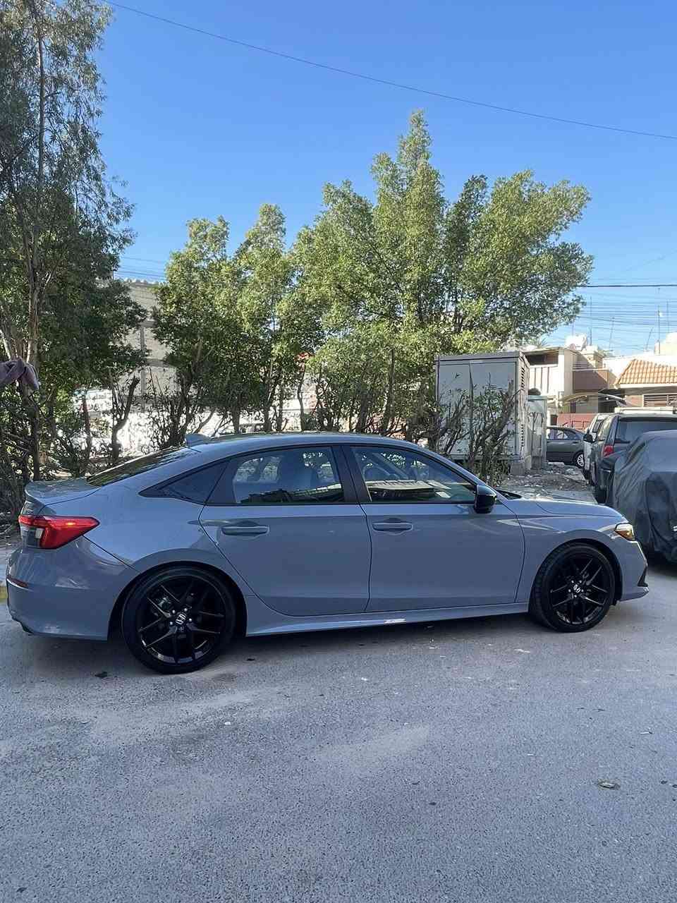 السلام عليكم ، ر
مضان كريم على الجميع ان شاء الله
هوندا سيفك ٢٠٢٤ ماشية ١٥ الف ميل السيارة حادثها موضح بالصورة فقط الجاملغ لا غير ، مواصفات السيارة فول عدا الفتحة سيارة جديدة تجي تشوفها بعينك وتحكم السعر ١٧٥ بيها مجال جدا بسيط 
***********
