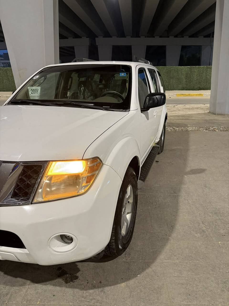 باثفايندر موديل 2008 
باسمي تحويل مباشر رقم إنكليزي وهزة جديدة
مكفولة من الحادث والصبغ والتبديل 
كير محرك مكفولات
تبريد قطعتين 
تحكم ستيرن
4 دسك 
تو ويل 
سيارة جديدة بمعنى الكلمة وعلى أيدي مال جناي 
السعر 115 بيها مجال بسيط 
العنوان بغداد الكاظمية
***********
