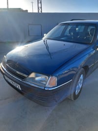 اوميكا استيشن لون نيلي موديل ٩٣ رقم نينوى انكليزي سنويه عظم تحويل مباش...