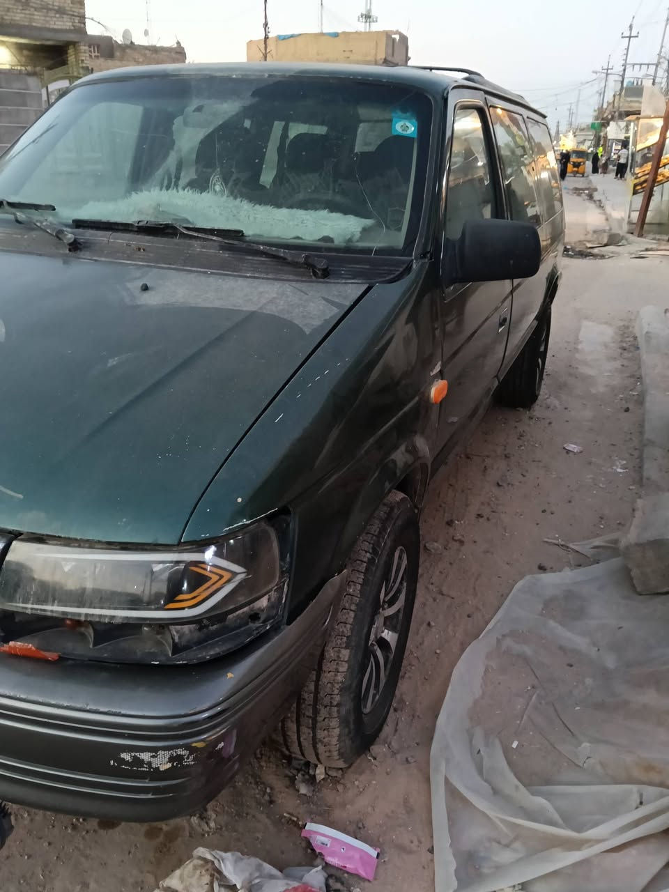 من رخصت صاحب الكروب دوج للبيع السعر 27وبيهه مجال رقم صاحب السيارة ***********
