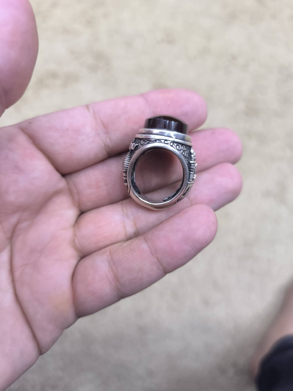 سلام عليكم من رخصه الادمن محابس انتيكات للبيع كلهن صياغتهن ثكيله اليمانيه مصوره منارة وگبه ونيشابوري مشجر وثالث توباز امانه الله محابسي شخصيه سبب بيع عندي تصليح بالسياره كلمن وسعر مكاني بغداد العبيدي ***********
