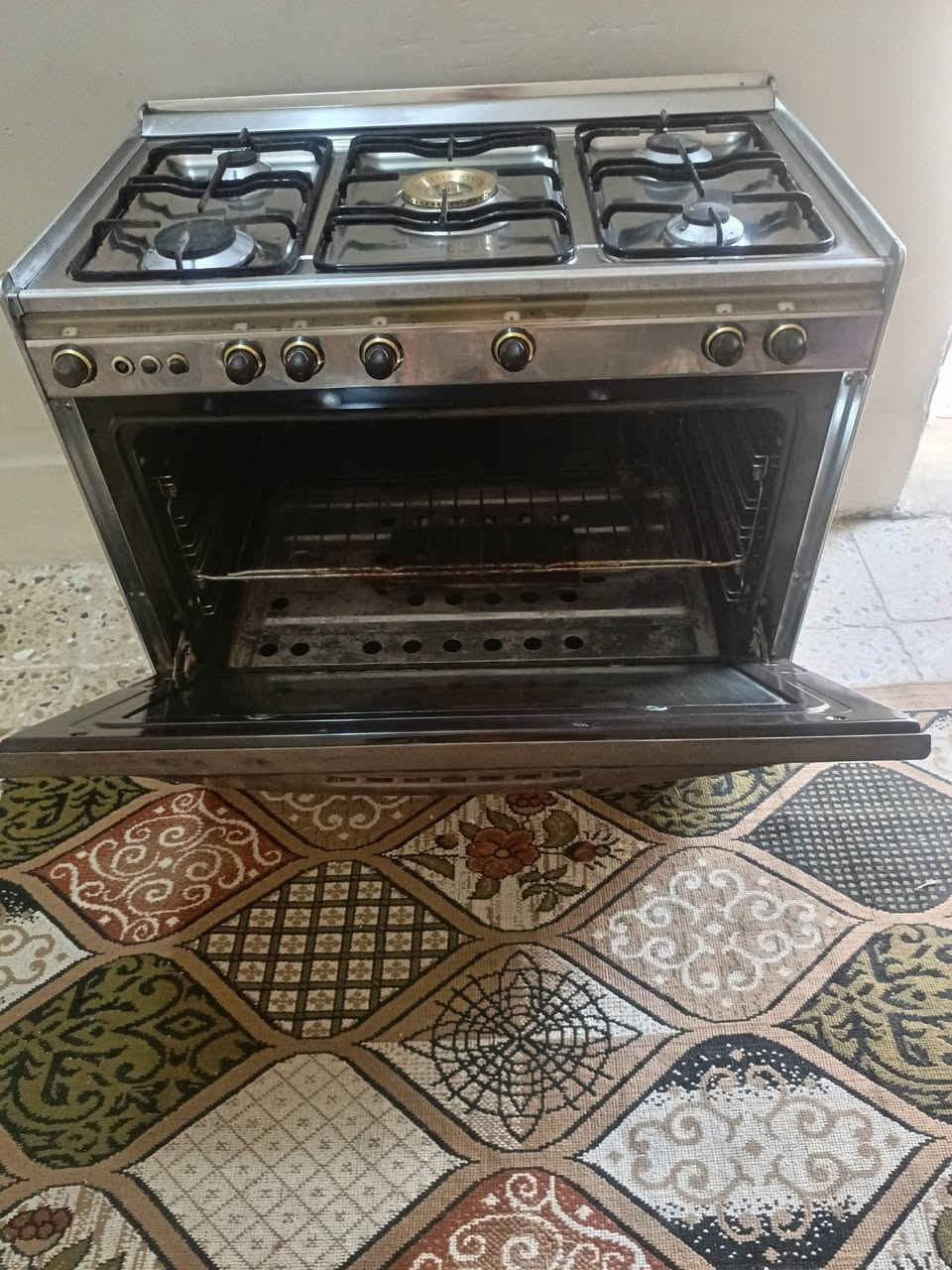طباخ كريازي باب اول اخو جديد مستعمل بس علا نضافة للبيع


**إذا كنت صاحب هذا الإعلان وتريد حذفه لأي سبب، رجاءا أرسل رسالة إلى الدعم الفني**