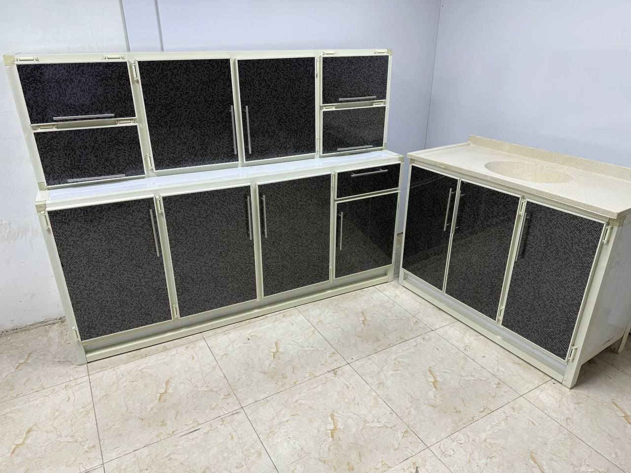 كاونتر قياس مترين مع سنك متر و20 (داخل وظهر بليت صفر ماكو )
السعر 300 الف


**إذا كنت صاحب هذا الإعلان وتريد حذفه لأي سبب، رجاءا أرسل رسالة إلى الدعم الفني**