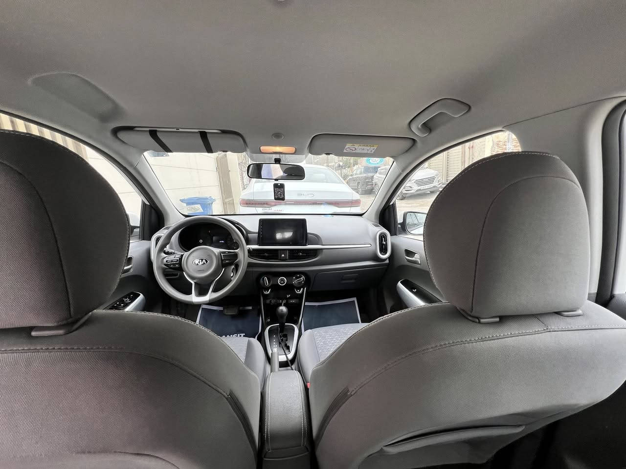 🌟 للبيع – كيا بيكانتو خليجي 2019 بحالة الوكالة 🌟

🚗 ماشية 12 الاف كيلو فقط
🎨 اللون أبيض
🛡️ مكفولة
✨ نظيفة جداً – استعمال قليل
❌ بدون حوادث
🧼 الداخل والخارج بحالة الوكالة
📄 السنوية تنتهي 2030
📝 رقم بغداد – تحويل مباشر
📍 المكان: بغداد / حي الجهاد
💰 السعر: 117 (قابل للتفاوض)
📞 للتواصل: ***********
