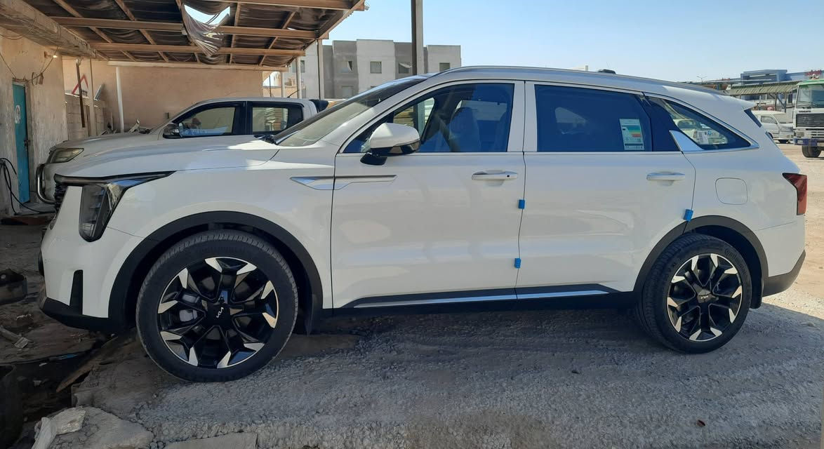 السلام عليكم
سورنتو 2025 مكفوله كفاله عامه ماشيه 11 ألف السياره تحت ضمان شركة الدوليه العراقية 5 سنوات او 100 ألف كيلو متر > 6 سلندر >7 راكب> 3 قطع تبريد> كشنات كهربائي> ويل 20> GPS < بصمه تشغيل عن بعد سايد بريك بصمه> جنطه كهرباء > كير ماوس وبعد بيه موصفات السعر 310 $ للأستفسار ***********
