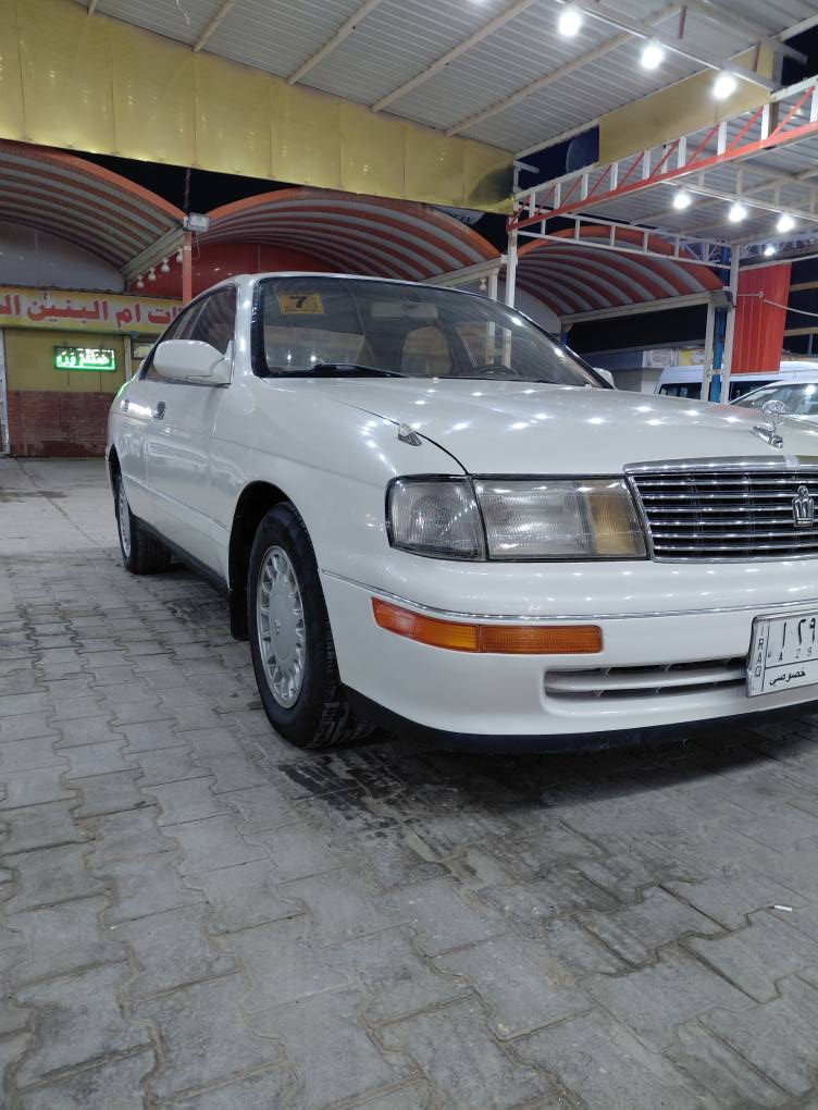 تويوتا كراون نجف موديل ١٩٩٢ مكفوله كص ونقل جثه وضربه قويه  كير مكينه تبريد حداديه مكفول  السعر ٥٥ وبيها مجال مكان نجف للاستفسار ع الرقم *********** النجف, العراق
