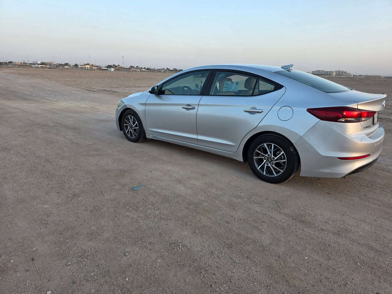 النترا وارد امريكي بيهه بس بنيد امبدل بدون ضربة داخليهه بدون ارباك محرك ٢٠٠٠ دوش سياره جديده وجاهزه من كلشي مابيهه اي نقص محرك وكير وحداده وتبريد شرط الفحص رقم بصرة حرة سعر ١٠٧ هاتف 📱 *********** العنوان بصرة
