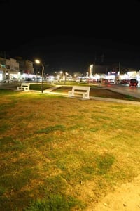 دار تجاري • حي المعلمين • ٦٠٠م