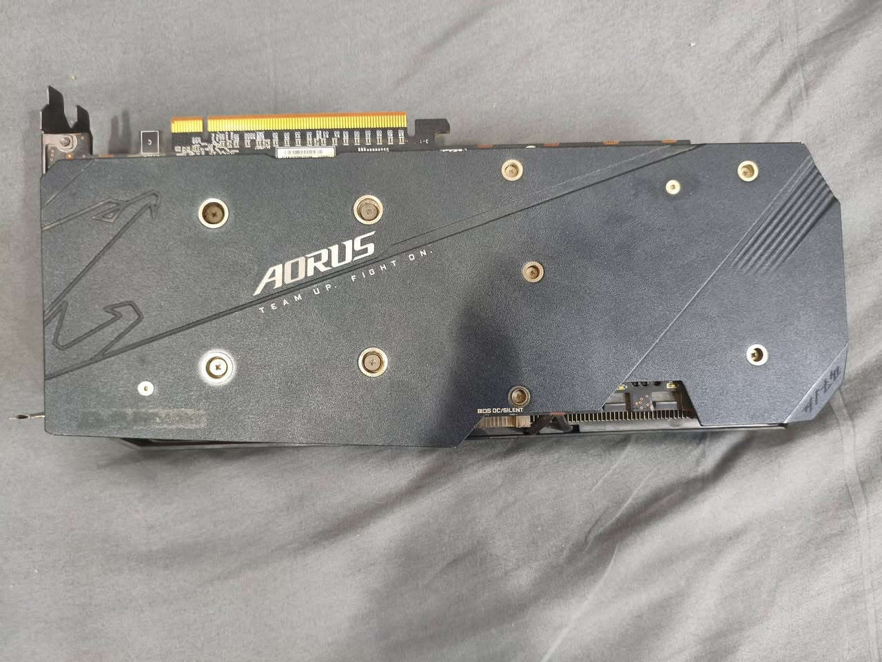RX 5700 XT 8GB 
للبيع سعره 280 الف قفل ما بي مجال
الكارت بقوة 3060
والكارت كلش مرتب بحيث بي 6 مداخل مال شاشة
مكاني موصل وعندي توصيل


**إذا كنت صاحب هذا الإعلان وتريد حذفه لأي سبب، رجاءا أرسل رسالة إلى الدعم الفني**